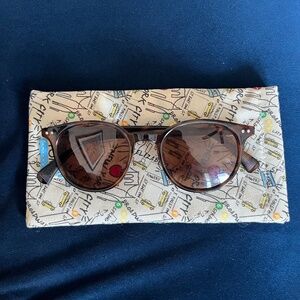 NWOT Toms New York Glasses Case
